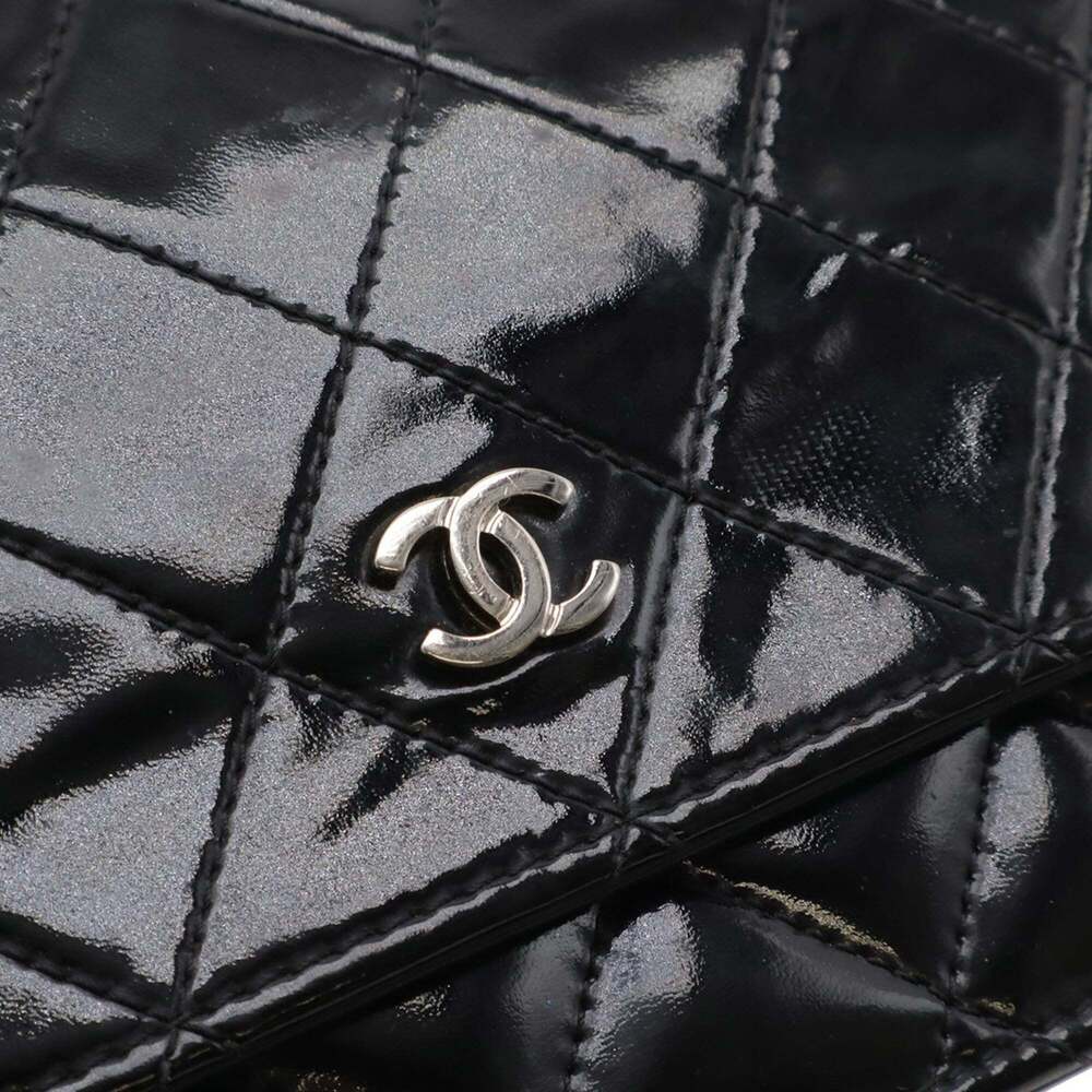 CHANEL Black Leather Logo Shoulder Bag - Picture 5 of 10